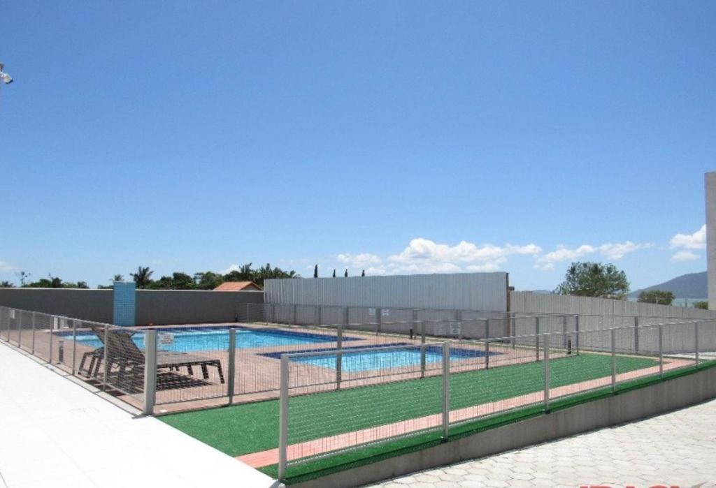 Apartamento Na Palhoca, Com Vista Para O Mar, Proximo A Mercados, Padarias E Farmacias. Экстерьер фото